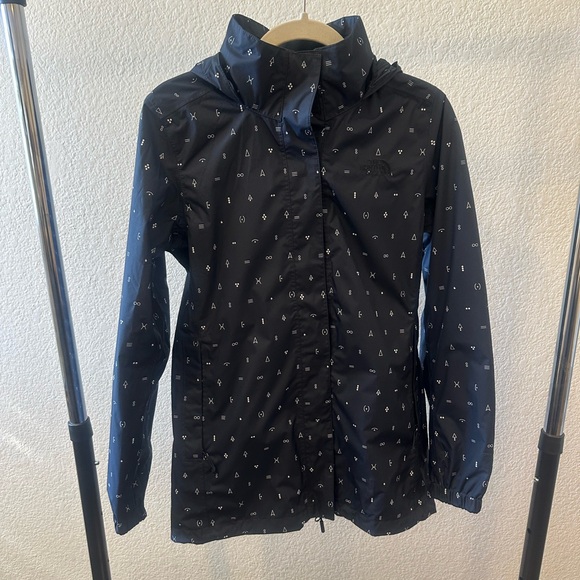 Womens North Face sz small wind breaker / rain Patterned Jacket - Picture 1 of 8